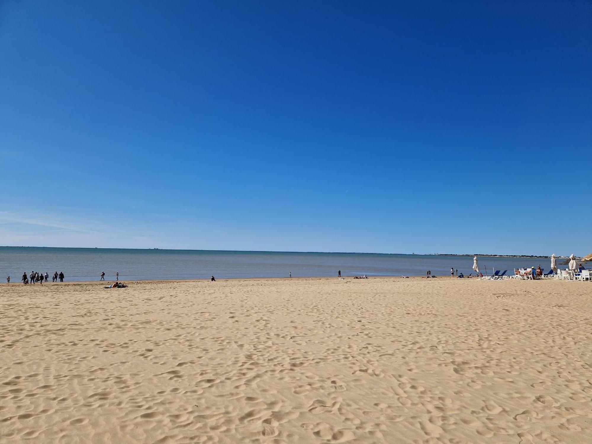 Bel Appartement T2 Avec Balcon, Wifi Et Parking Pres De La Plage - Fr-1-706-2 Châtelaillon-Plage Exterior photo